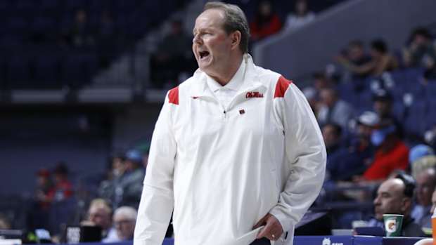Kermit Davis 4